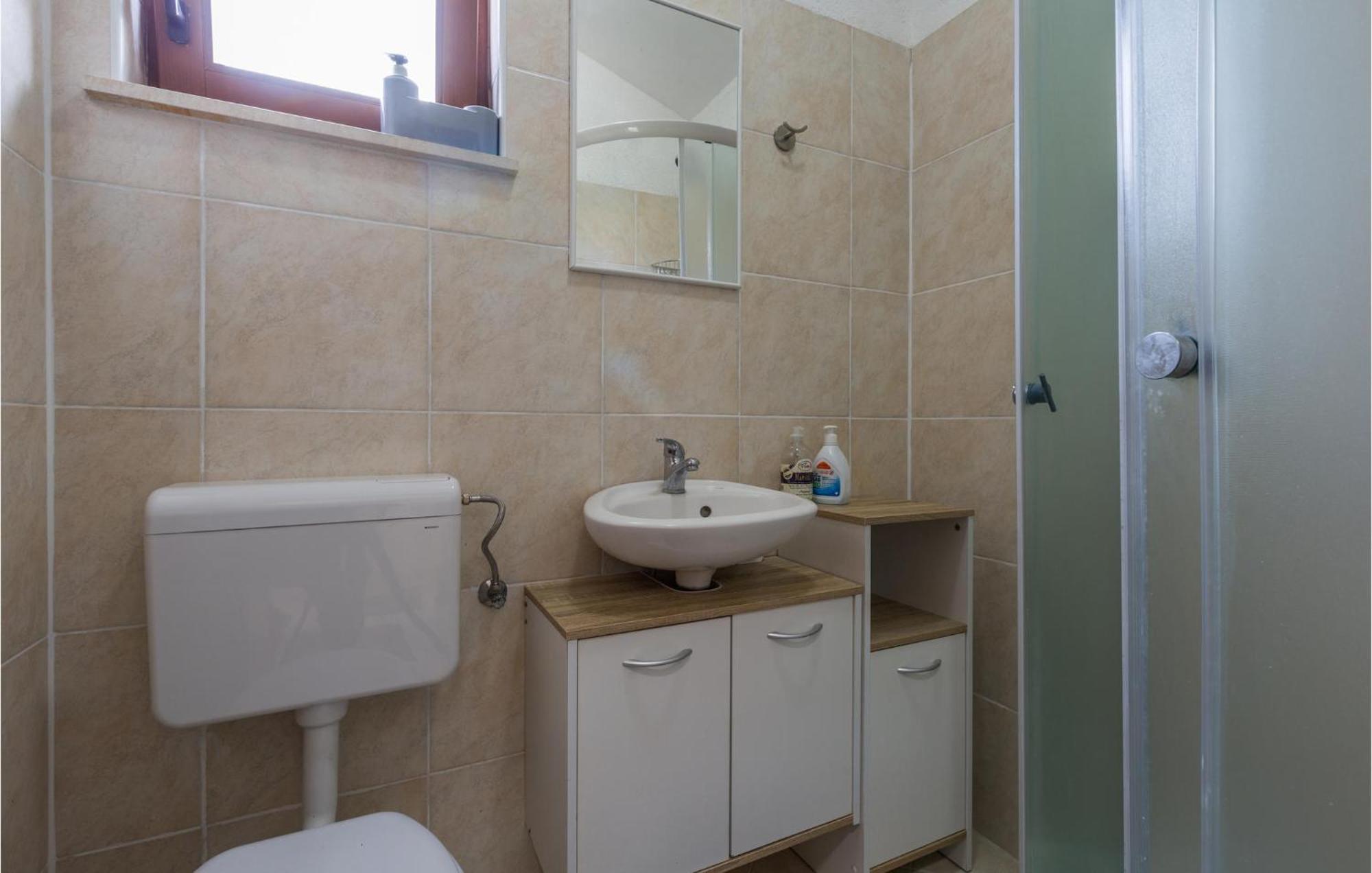 Beautiful Apartment In Jadreski With Wifi Exterior photo